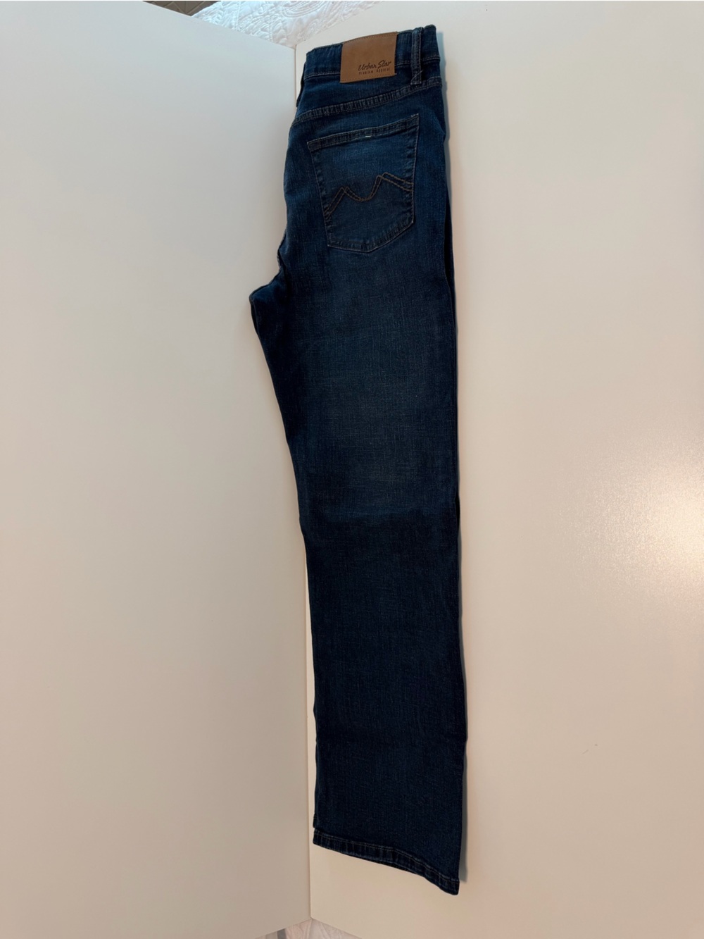 Men's Bootcut Jeans in Dark Indigo